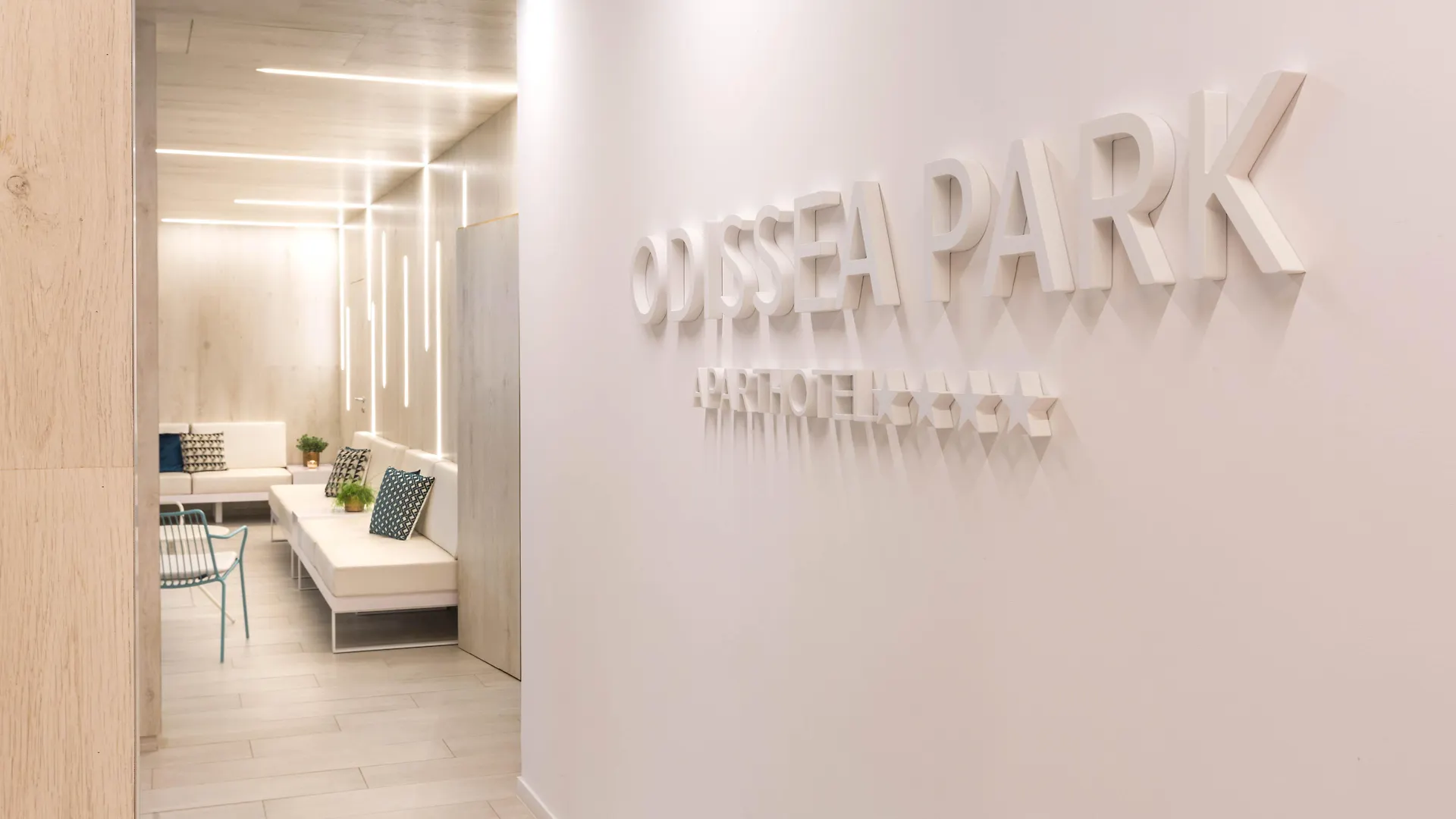 Aparthotel Odissea Park Santa Susanna Spain