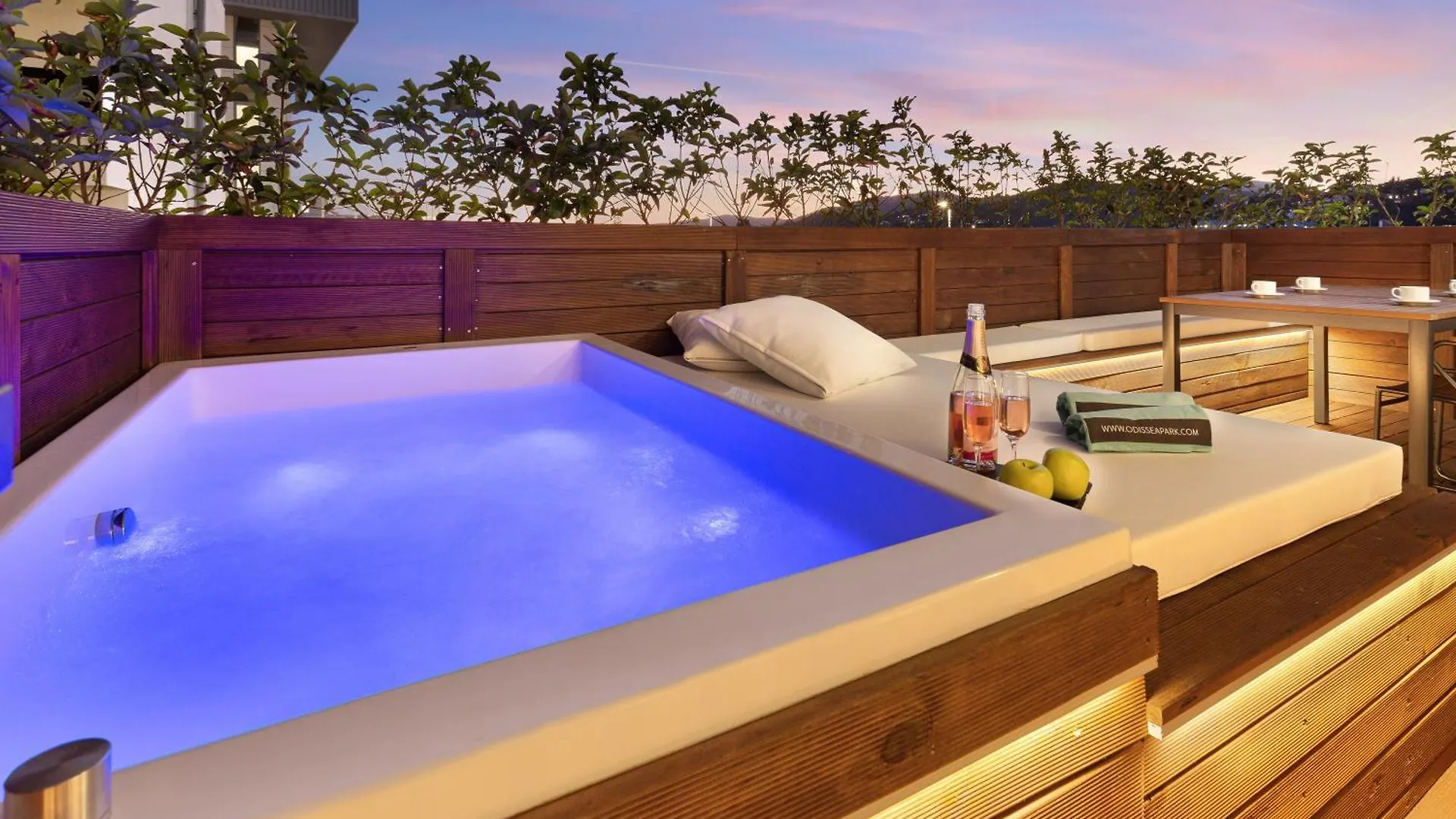 Aparthotel Odissea Park Santa Susanna 4*,