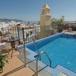 Nerjaluna , Nerja Spain