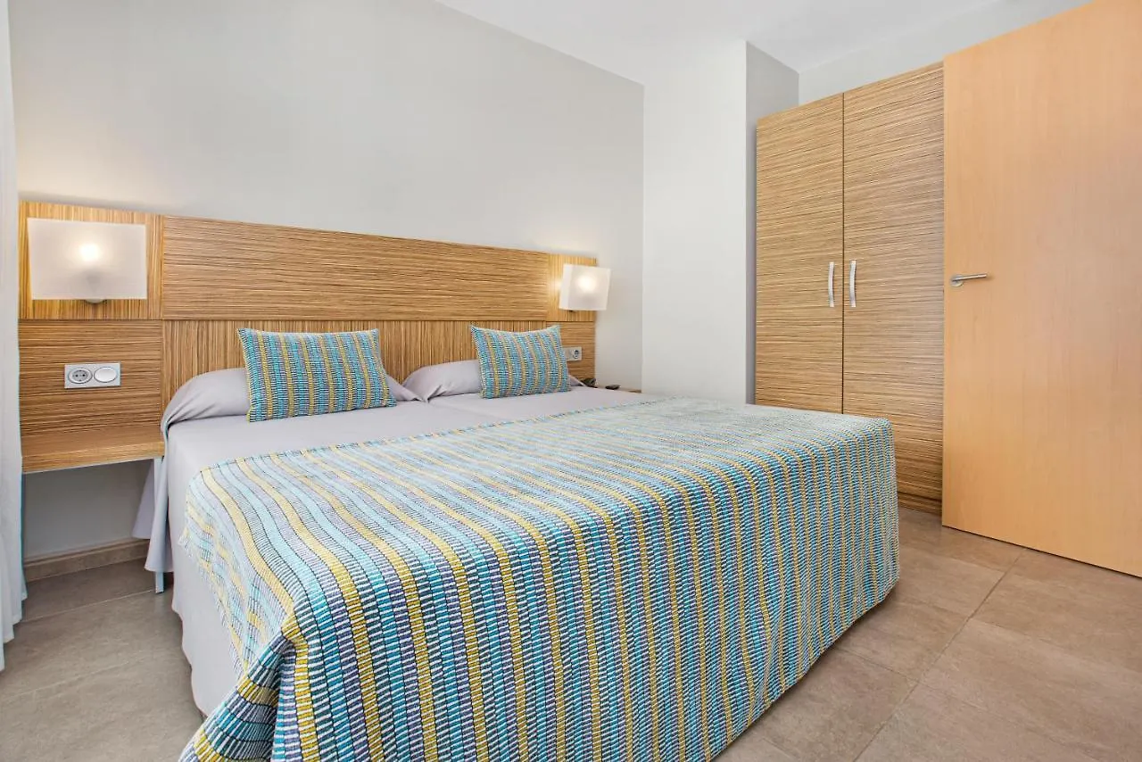 ****  Aparthotel Odissea Park Санта-Сусанна Испания
