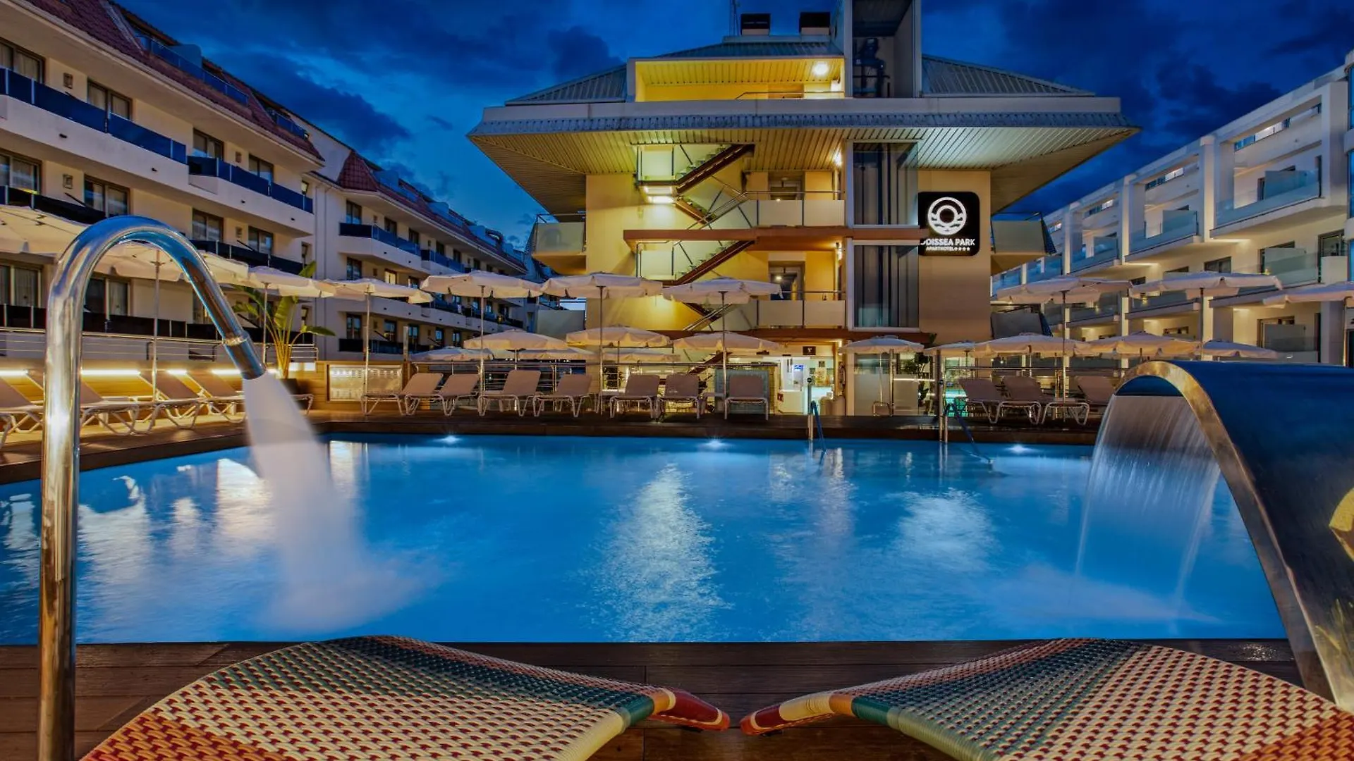 Aparthotel Odissea Park Санта-Сусанна