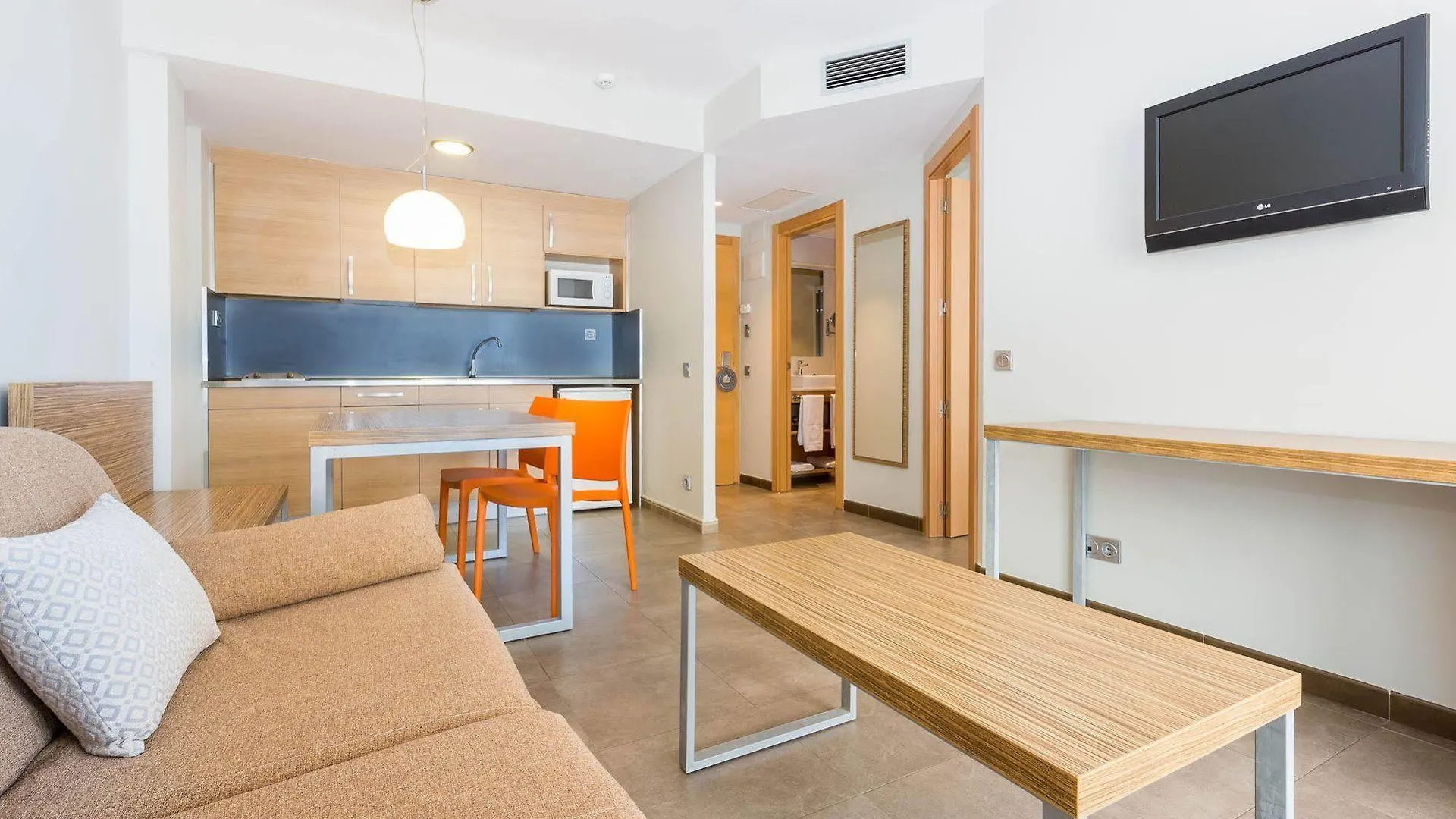 Aparthotel Odissea Park Санта-Сусанна
