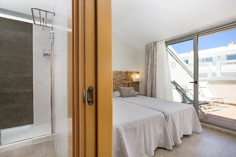 Aparthotel Odissea Park Санта-Сусанна